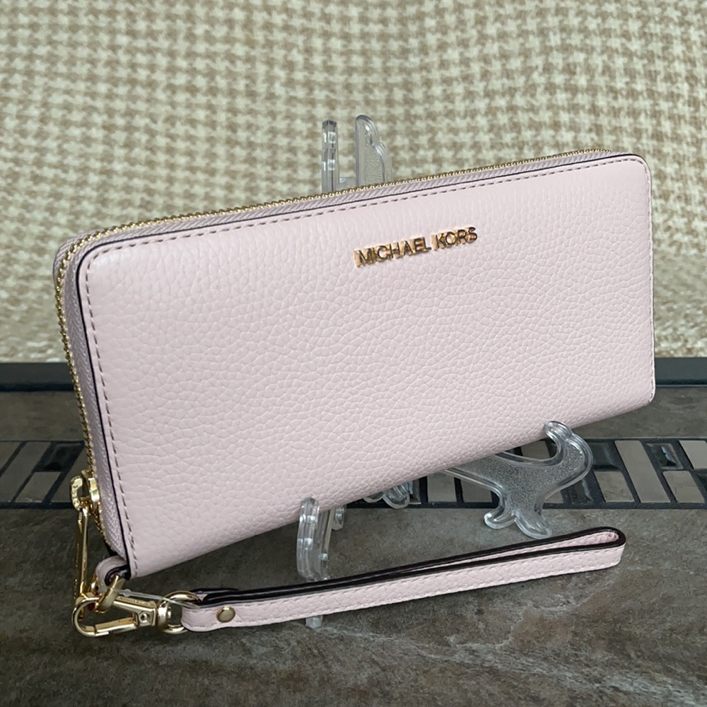 Michael Kors Jet Set Travel Large Travel CONTINENTAL Wallet-Wristlet - Picture 2 of 16